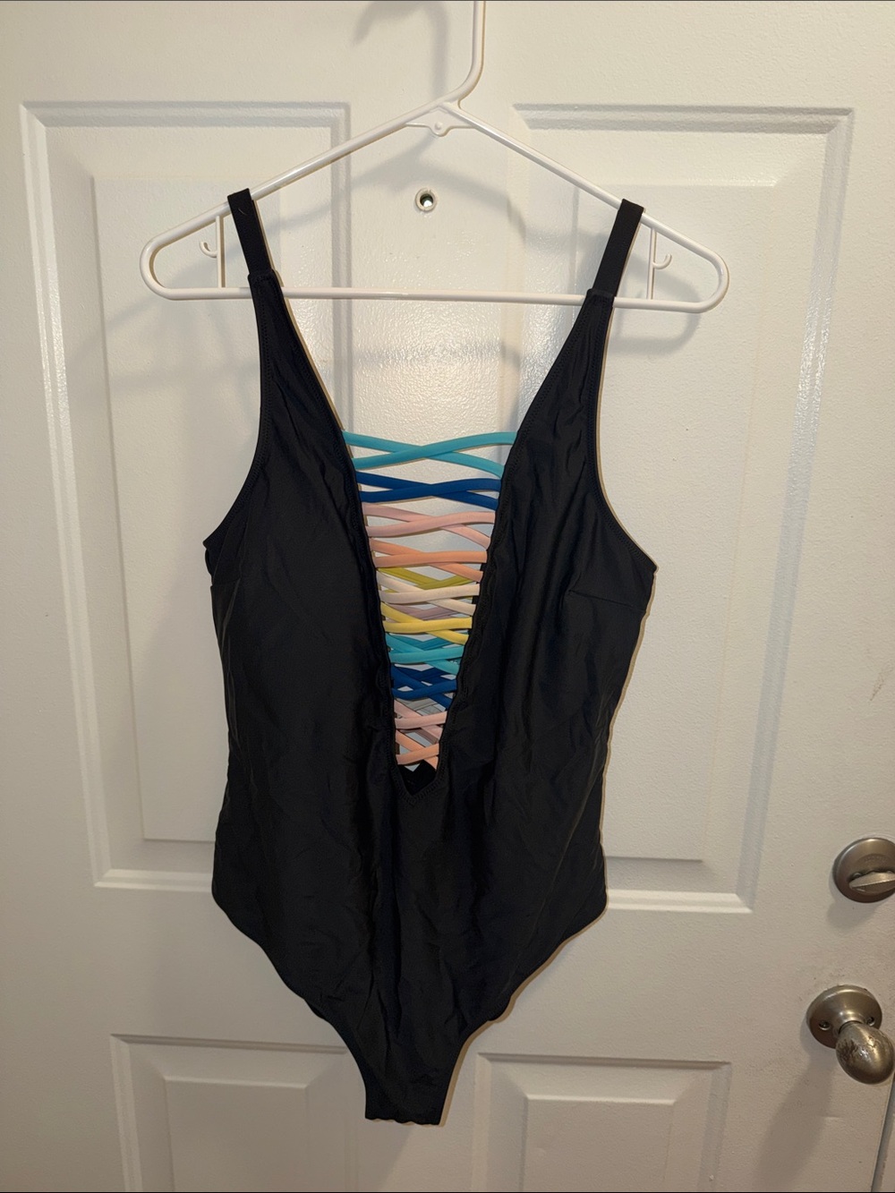 Cupshe Black One-Piece Swimsuit with Multicolor Strappy Front and Back